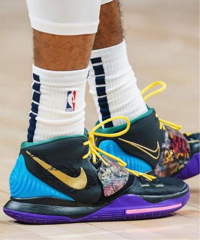 TA评26世界杯百大球星：姆巴佩第1，梅西第8，C罗第25（TA评选2026世界杯百大球星：姆巴佩登顶，梅西第8，C罗第25）