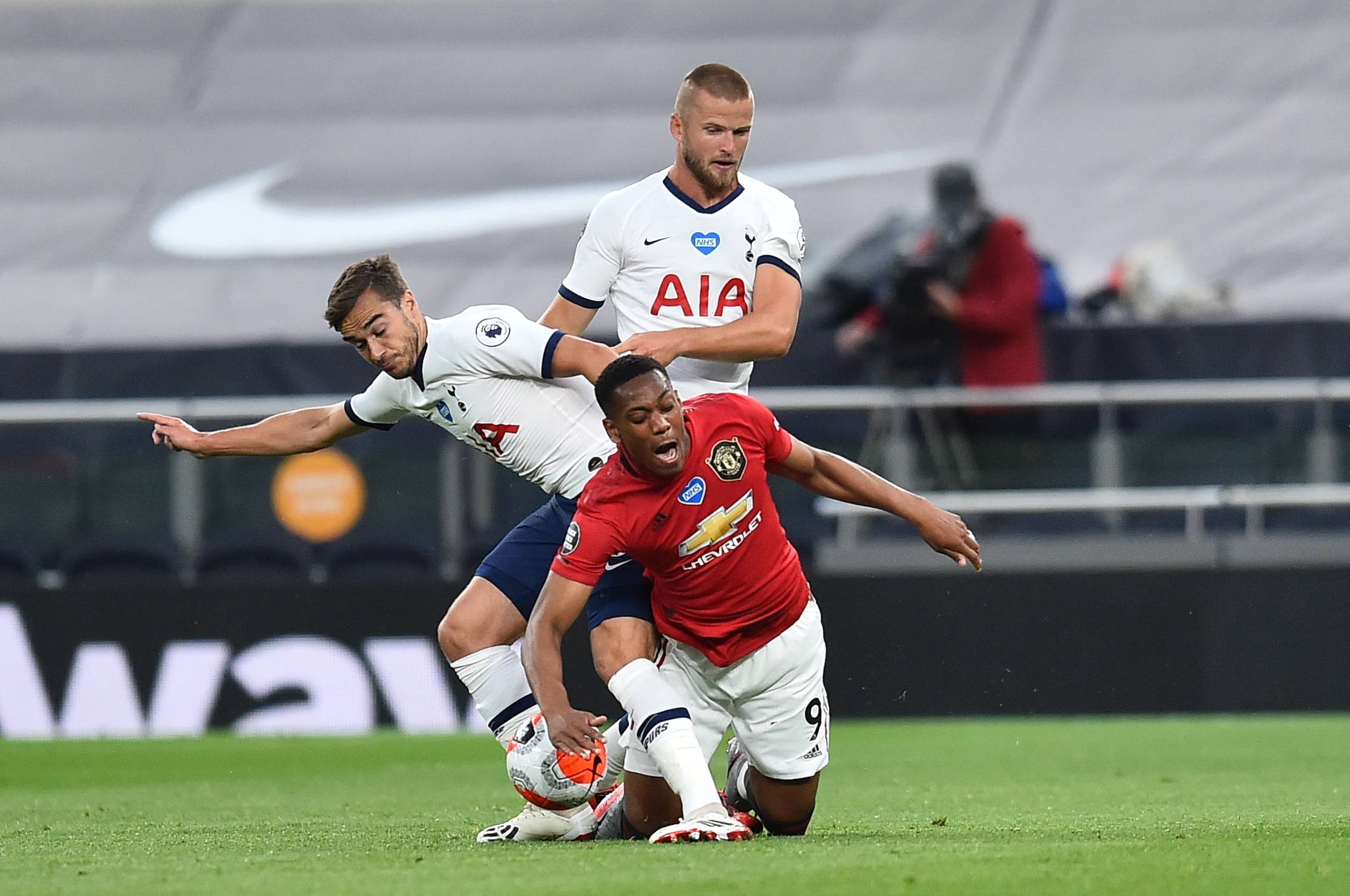 国王冲击季后赛形势明朗（国王进军季后赛前景明朗）