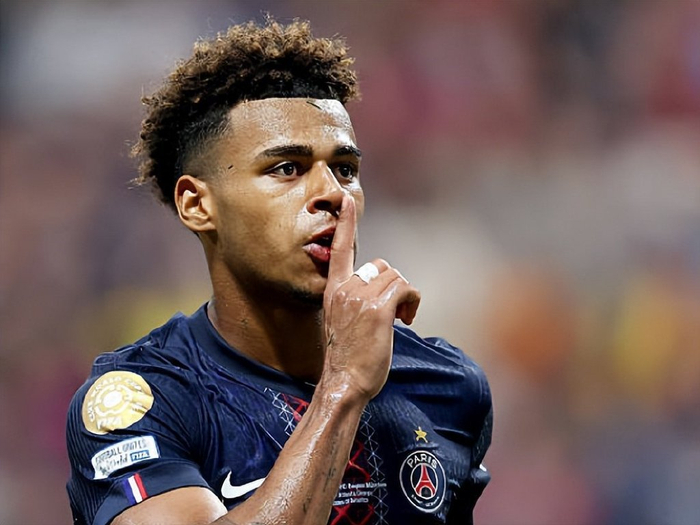 韩足晚报（2025.11.12~13）韩期待击败玻利维亚（韩国足球晚报（2025.11.12-13）：韩国队力争击败玻利维亚）