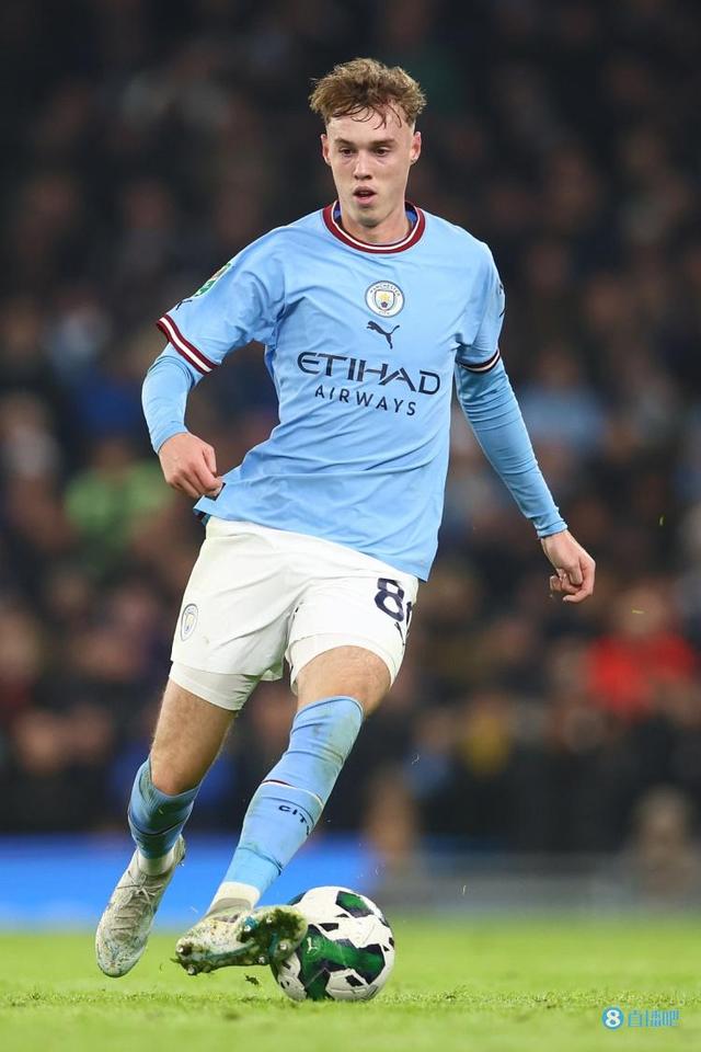 菏泽举重健儿全国残运会摘铜（菏泽举重选手在全国残疾人运动会夺得铜牌）