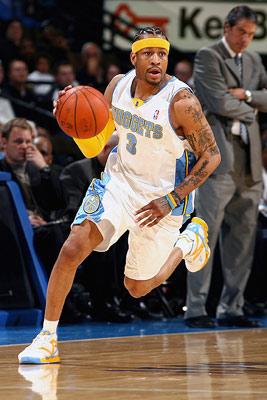 孔帕尼：11天4场不轮换凯恩肯定有人质疑，他上场时机正合适（孔帕尼谈凯恩连续出战：11天4场难免遭质疑，他的出场时机恰到好处）