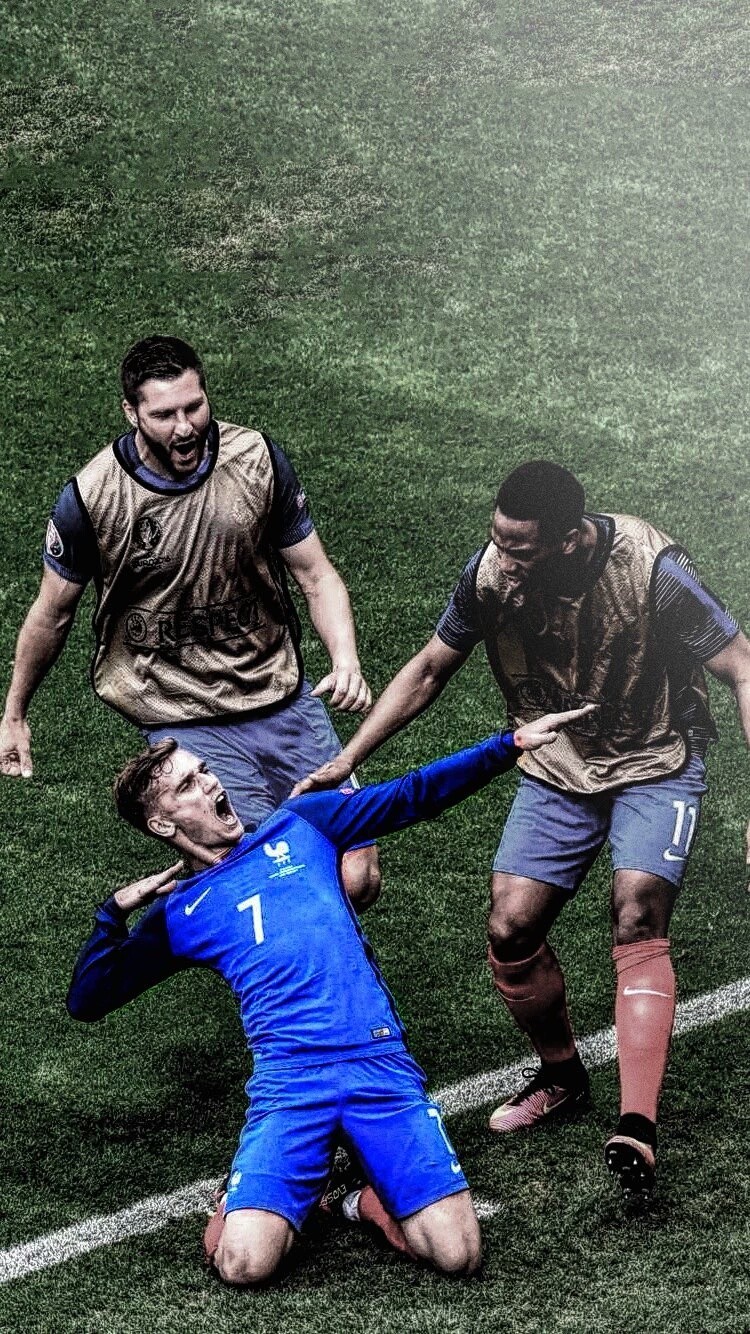 马德兴：米利西奇不敢热身U17女足，一年半不换血，足协当断则断（马德兴：米利西奇回避U17女足热身，18个月不换血，足协应当机立断）