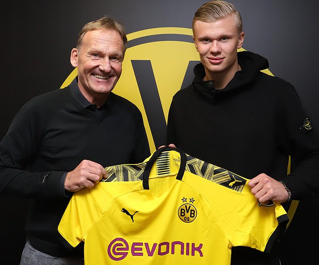 足球巴萨锋线双子星状态火热，联手贡献20球