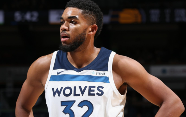 亚冠生死战还没开打，海港却先迎来两个坏消息，客场取胜柔佛新山悬了（亚冠生死战未开哨，海港遭两大利空，客胜柔佛新山前景堪忧）