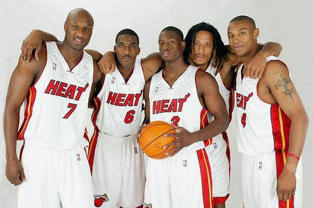 CBA杯战报：劳森16分7板11助，新疆99-78大胜福建（CBA杯赛快讯：劳森16分7板11助，新疆99-78轻取福建）