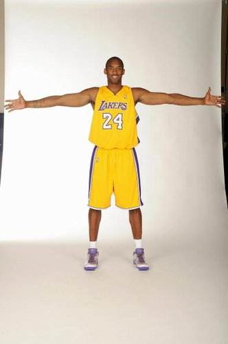 当国脚比进B队简单，皇社C队小将埃洛伊完成古巴国家队首秀（皇社C队小将埃洛伊迎来古巴国家队处子秀：当国脚竟比进B队更容易）