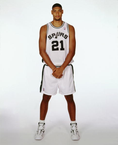 群雄争霸，意甲连续第二年至少4支排名前列的球队相差2分以内（豪强鏖战：意甲连续两季至少四强分差不超2分）