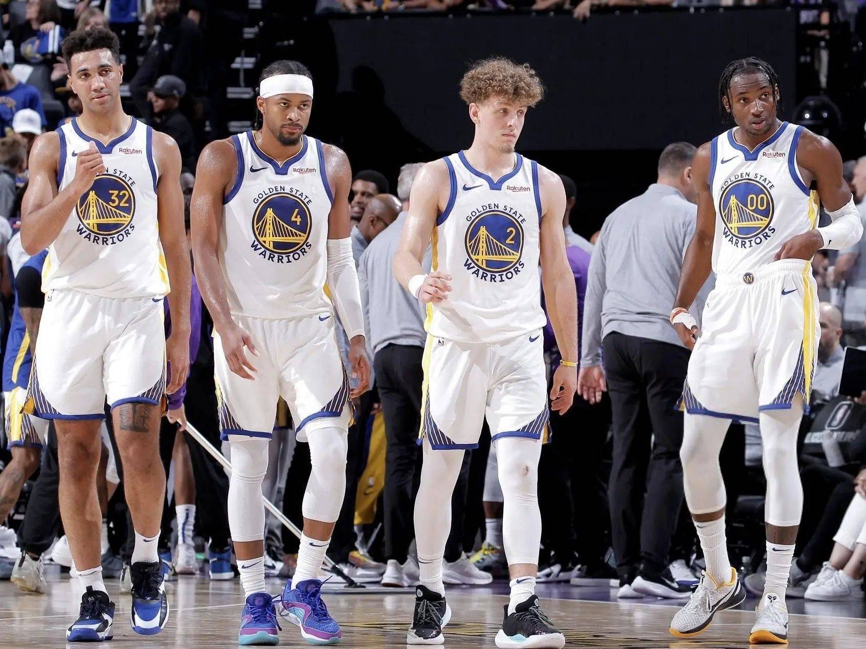 徐昕：广州队的战术能减少我体能的消耗，我一直都会策应（徐昕：广州队战术让我更省体能，我始终承担策应角色）