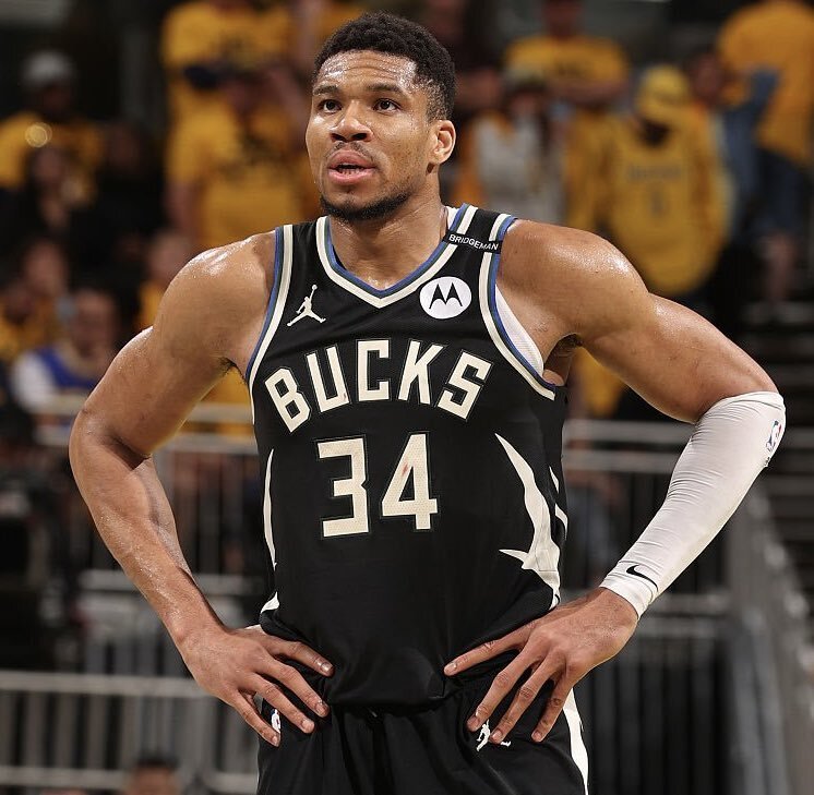 0-1+2-3！五星巴西跌下神坛，安切洛蒂的救赎只剩半年（从0-1到2-3：五星巴西跌落神坛，安切洛蒂自我救赎仅剩半年）