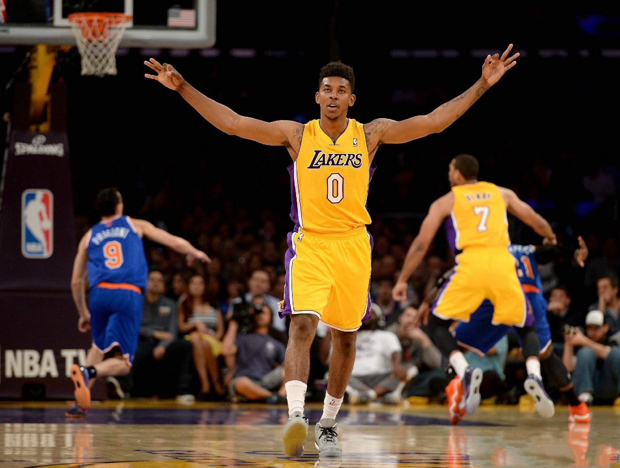 开拓者vs活塞前瞻：阿夫迪亚PK康宁汉姆，活塞欲捍卫主场（开拓者客战活塞前瞻：阿夫迪亚对决康宁汉姆，底特律誓守主场）